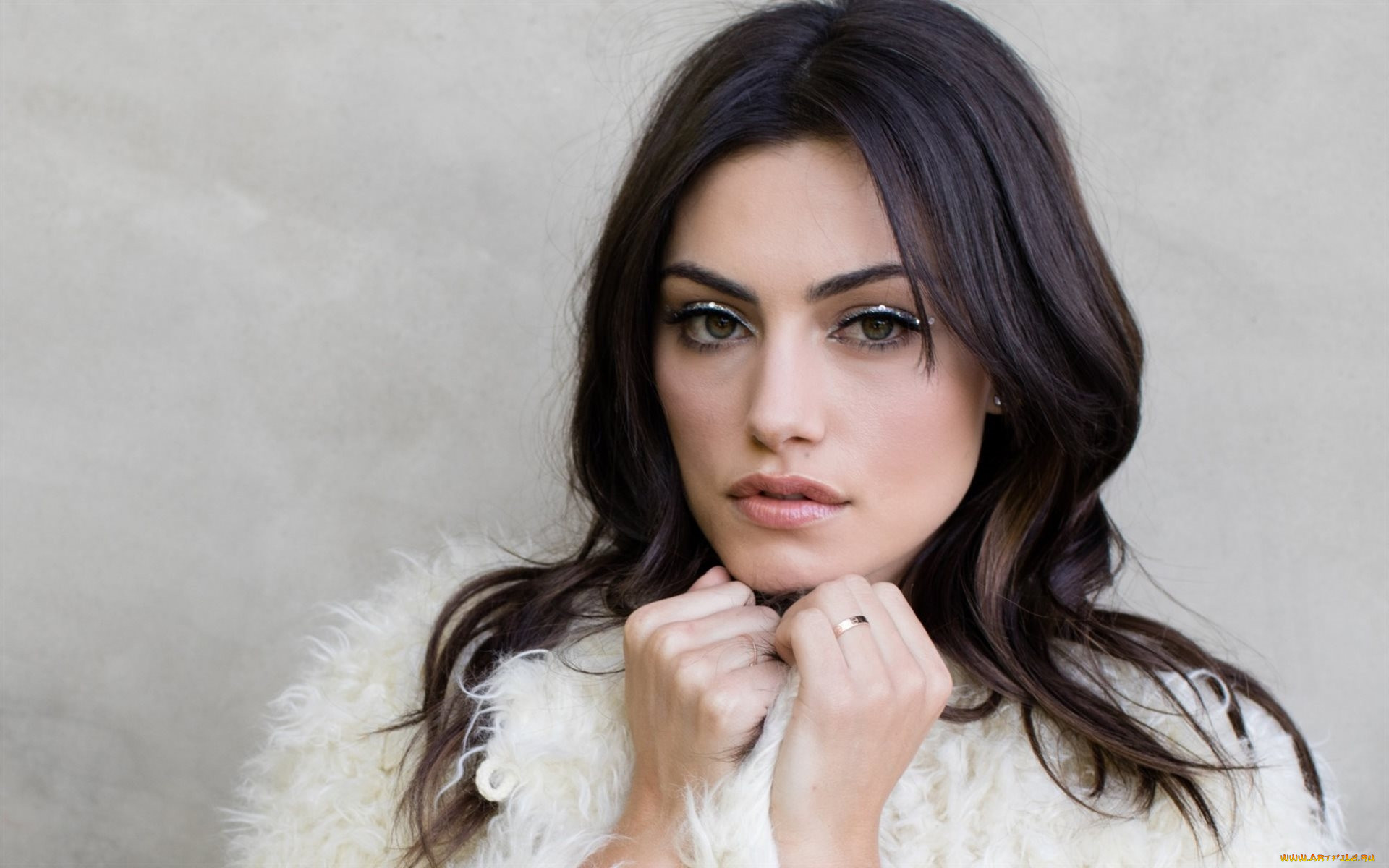 , phoebe tonkin, , 